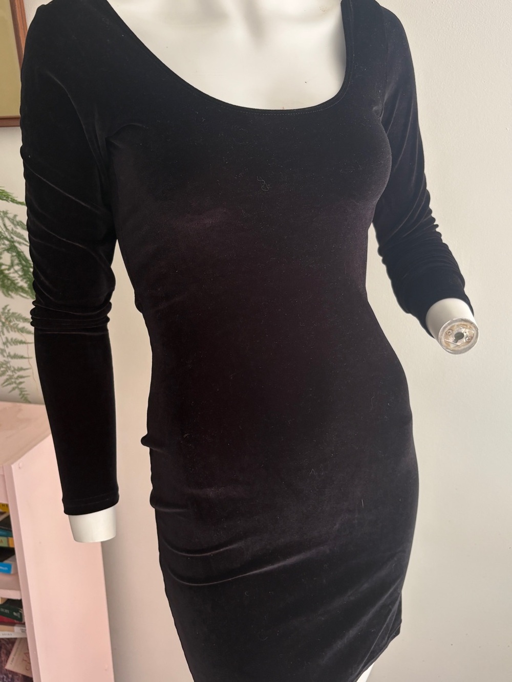 American Apparel Black Velvet Long Sleeve Scoop Neck Dress size medium